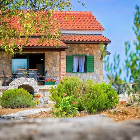 Holiday home Vlatka